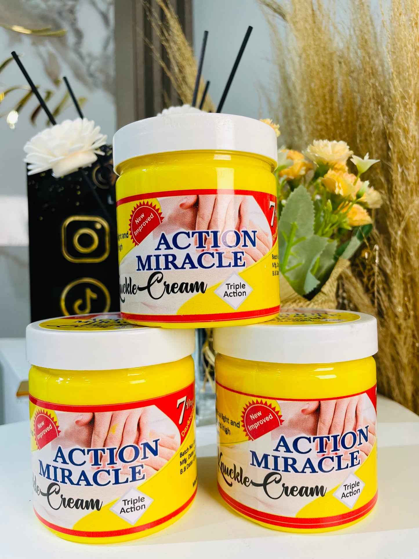ACTION MIRACLE KNUCKLE CREAM