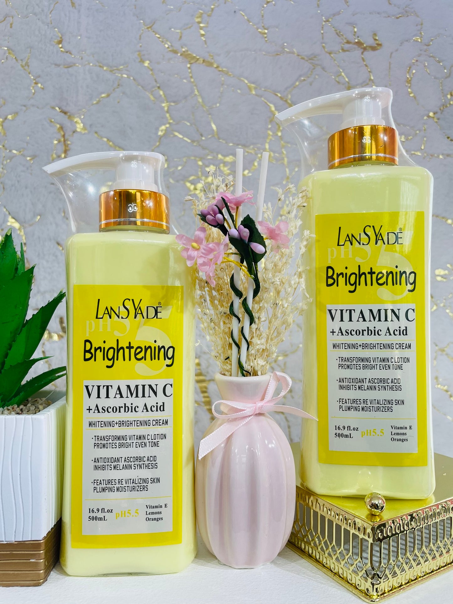 Lansyade Vitamin C Brightening Body Lotion