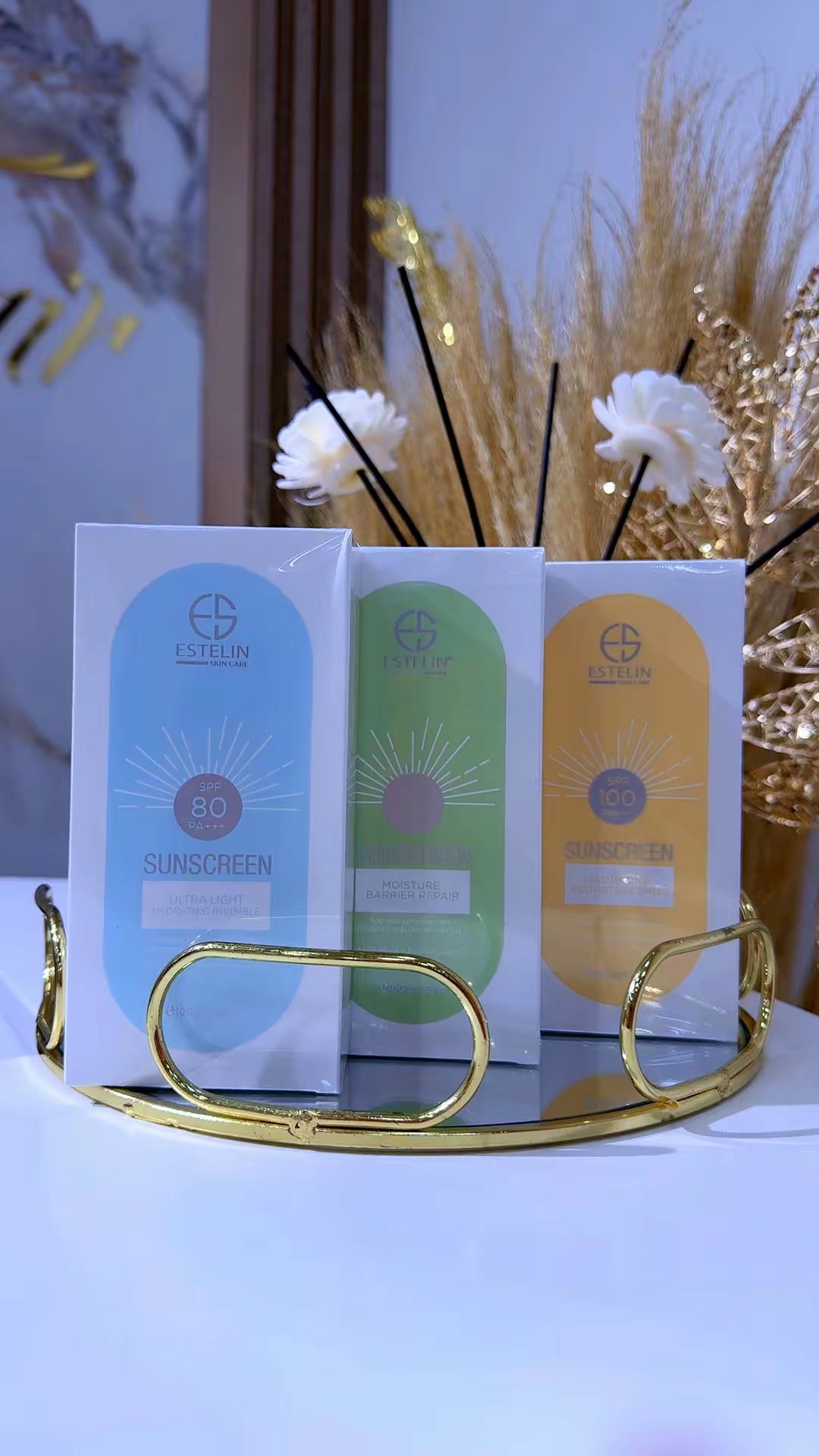 Estelin Sunscreen Ultra-Light Hydrating Invisible SPF 80+